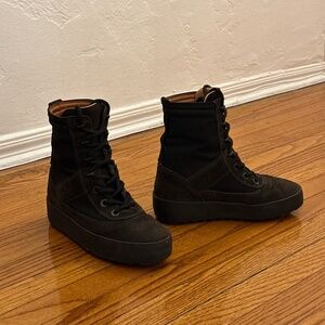 Yeezy Season 3 Women’s Military Boot (Oynx)